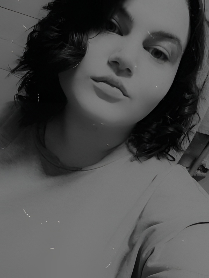 Кристина привлекальеная девушка из Ишима цена от 10000 руб