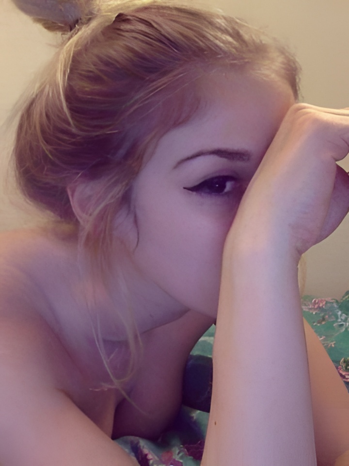 Индивидуалка Владлена, доступна для личного знакомства от 2000 руб