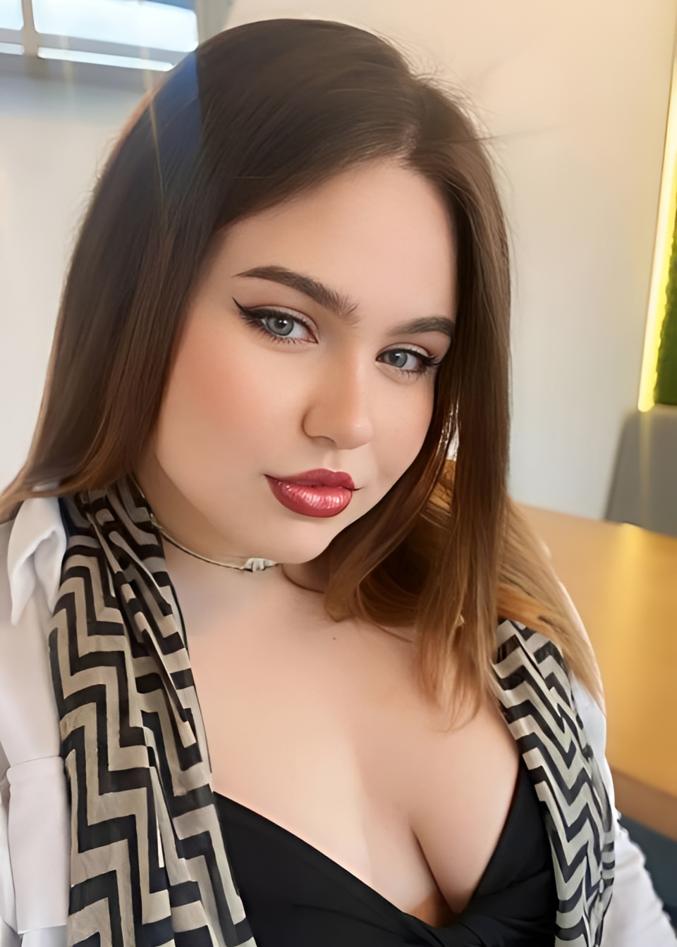 Ульяна привлекательная девушка из Ишима цена от 6000 руб