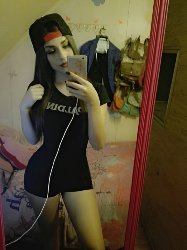 Юхима привлекательная девушка из Ишима цена от 5000 руб