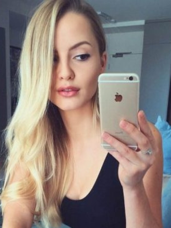 Танька привлекательная девушка из Ишима цена от 3000 руб